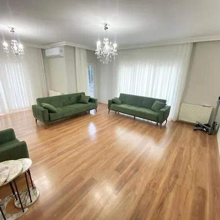 Apartment Merkez Esyali Kiralik Daire